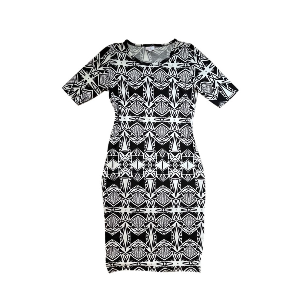 Bodycon Tee Shirt Dress in Black and White Geometric Print Women’s Small EUC